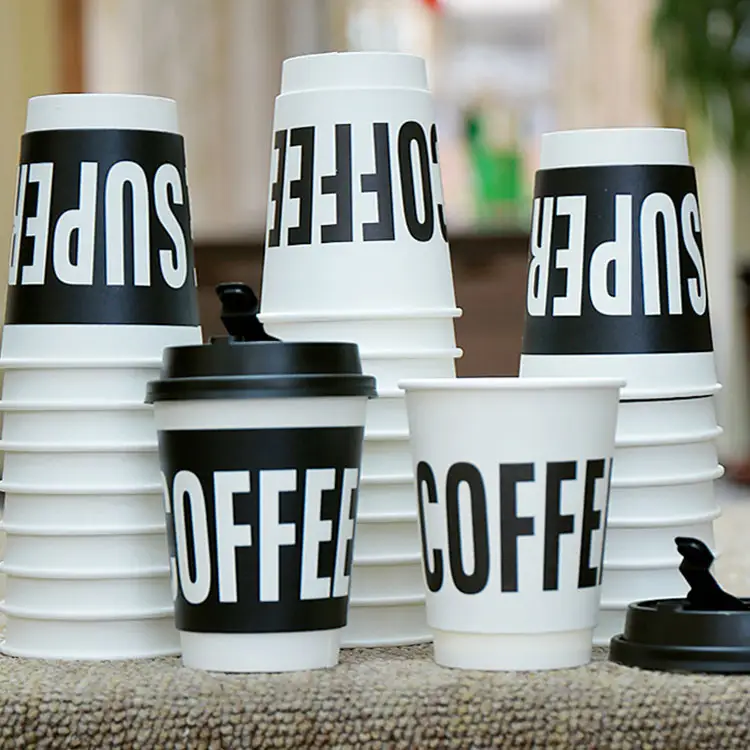 tasses à café en papier jetables