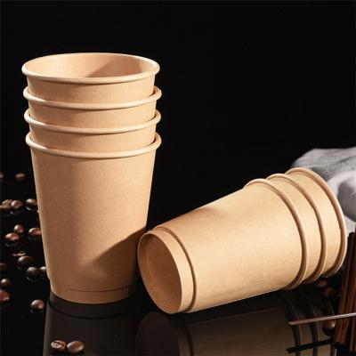 Tasses à café de papier kraft brun jetables avec des couvercles